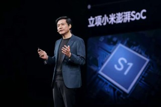 小米YU7亮相，雷军：19.9万元不可能的，自研芯片被嘲笑怀疑也决不放弃